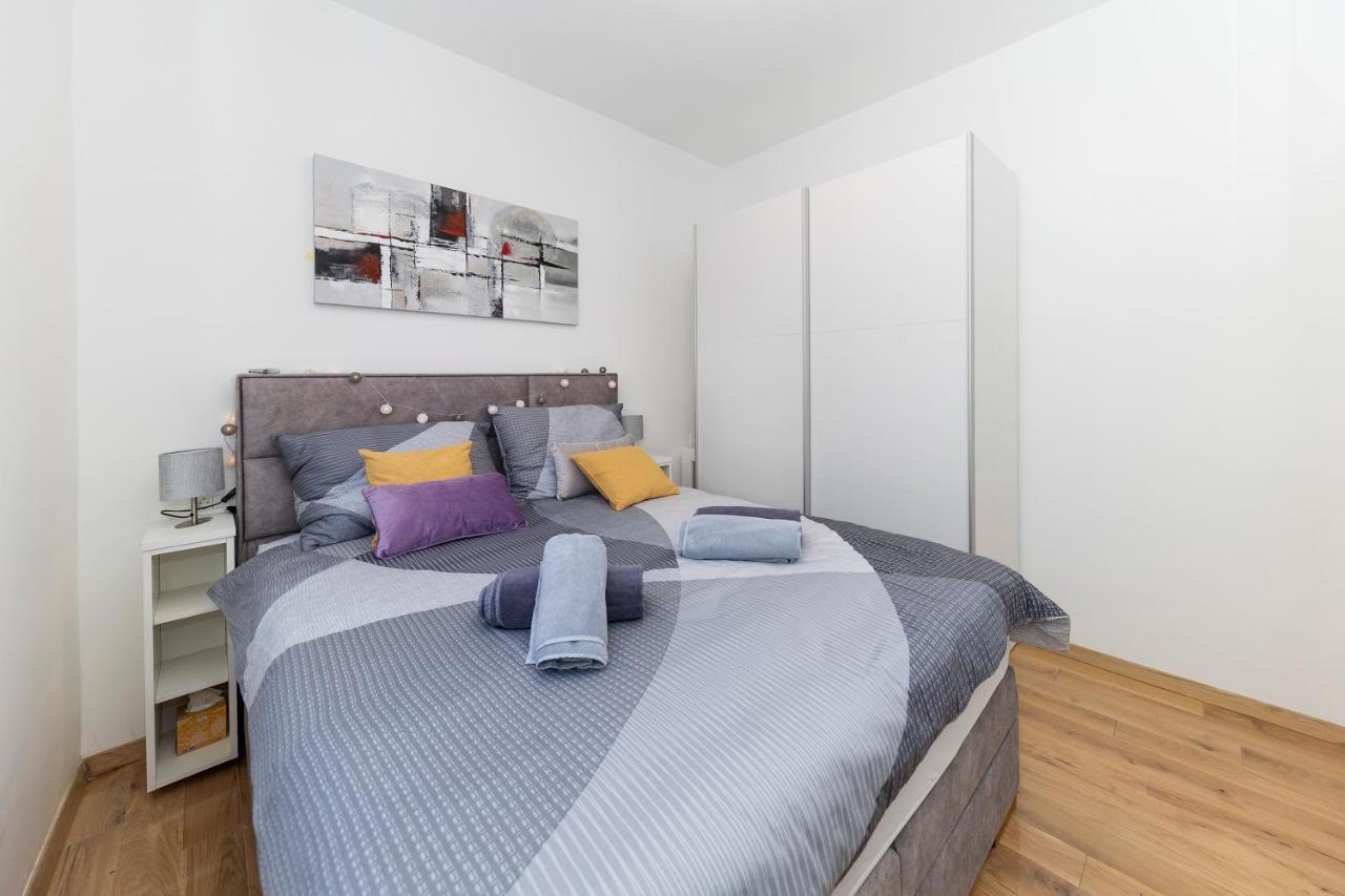 Duffys Appartement Zadar Buitenkant foto